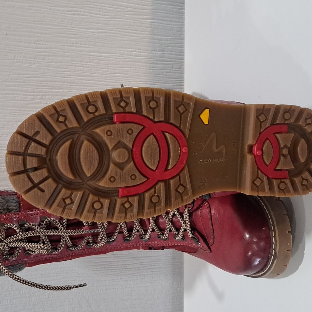 Women's Remonte Red Lace-Up Boots - Picture 7 of 9